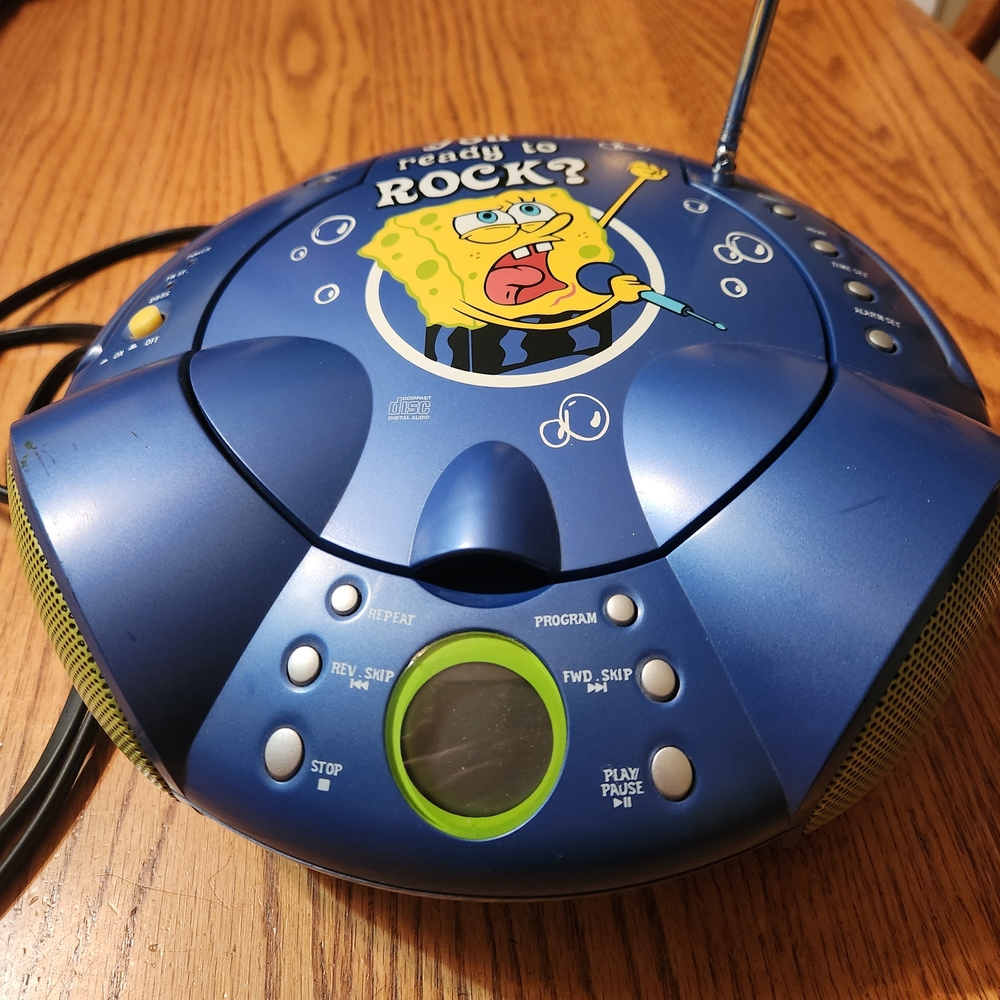 Spongebob Squarepants Portable CD Player AM/FM Radio Boombox